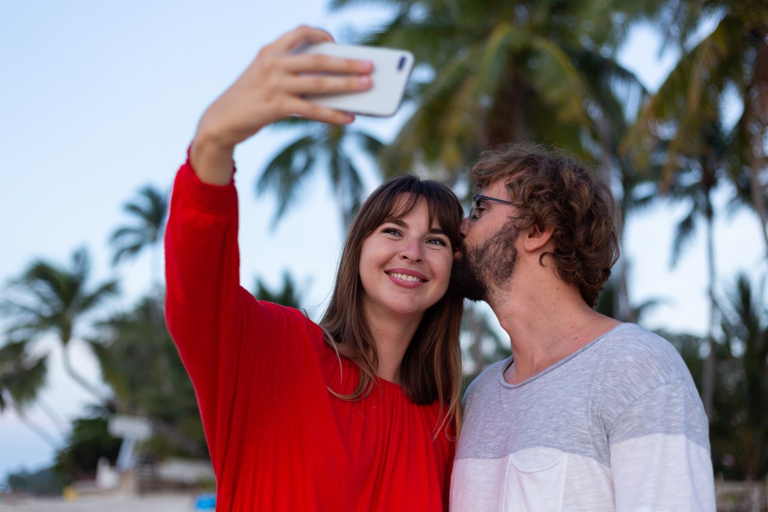 As frases para foto de casal no Instagram