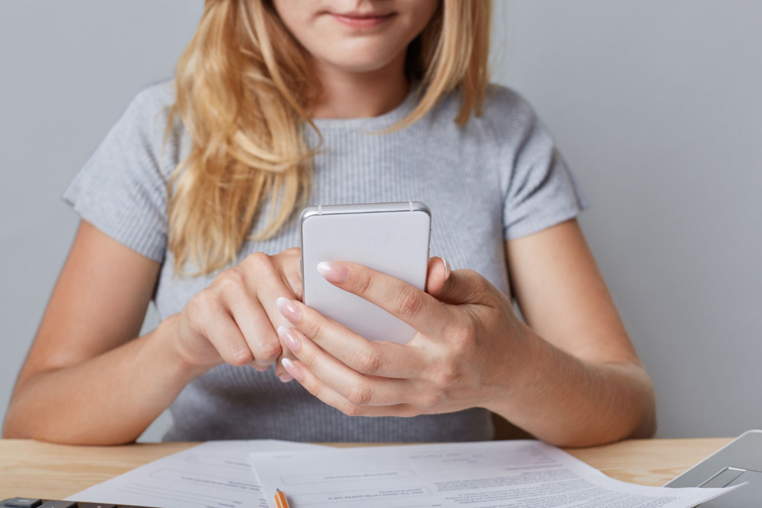 Textos prontos para enviar currículo por WhatsApp